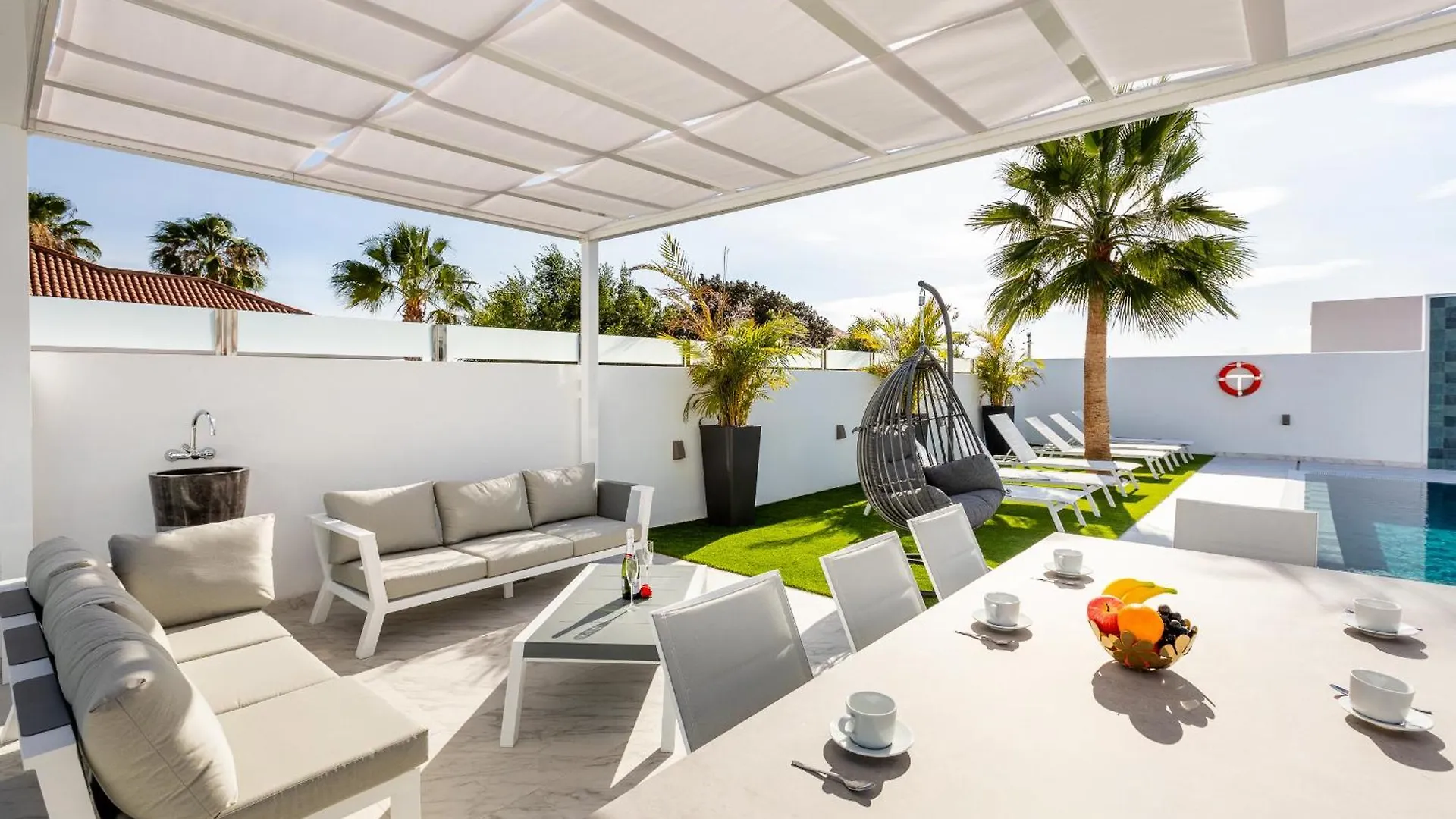 Villa Nicole Wifi, Gym, Heated Pool 卡亚俄萨尔瓦赫 度假居