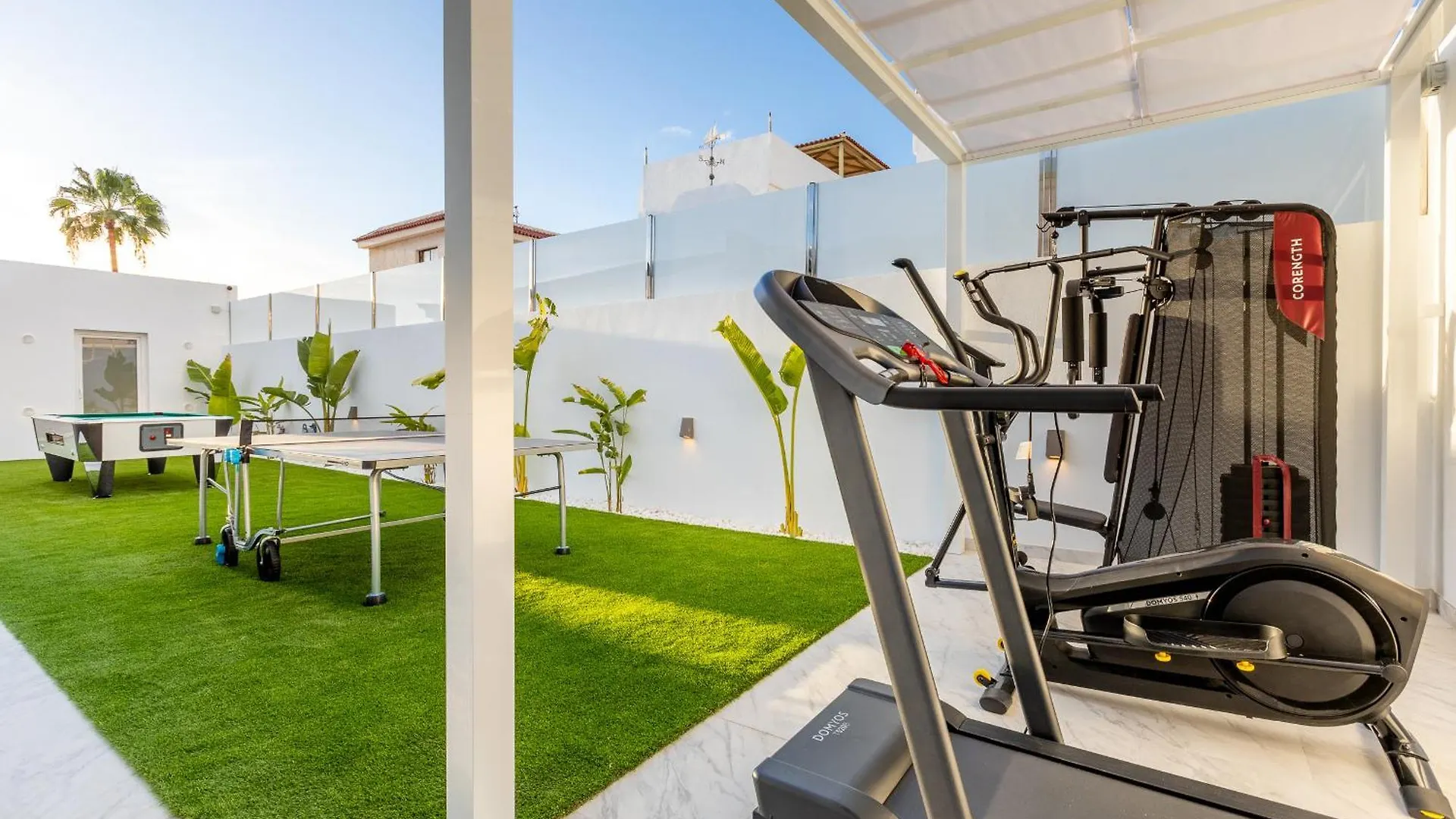 度假居 Villa Nicole Wifi, Gym, Heated Pool 卡亚俄萨尔瓦赫 西班牙